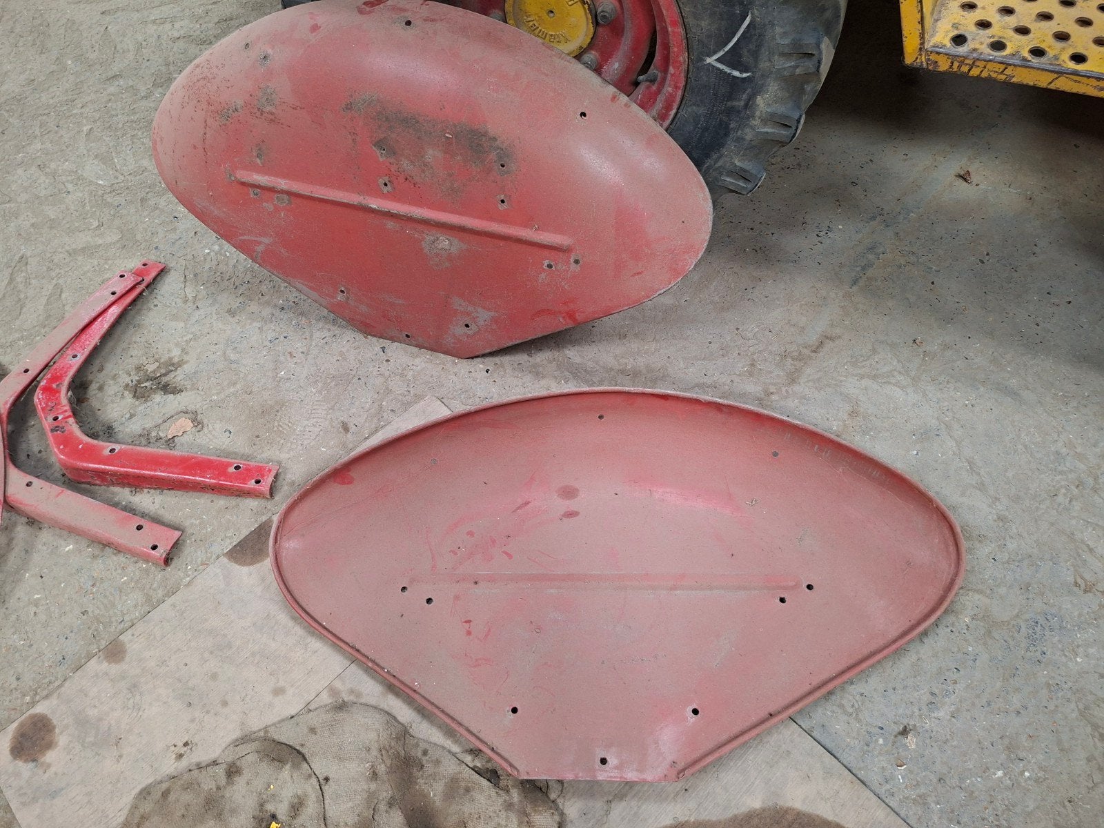 Ailes rondes Mf 135, Enlèvement, Utilisé, Massey Ferguson
