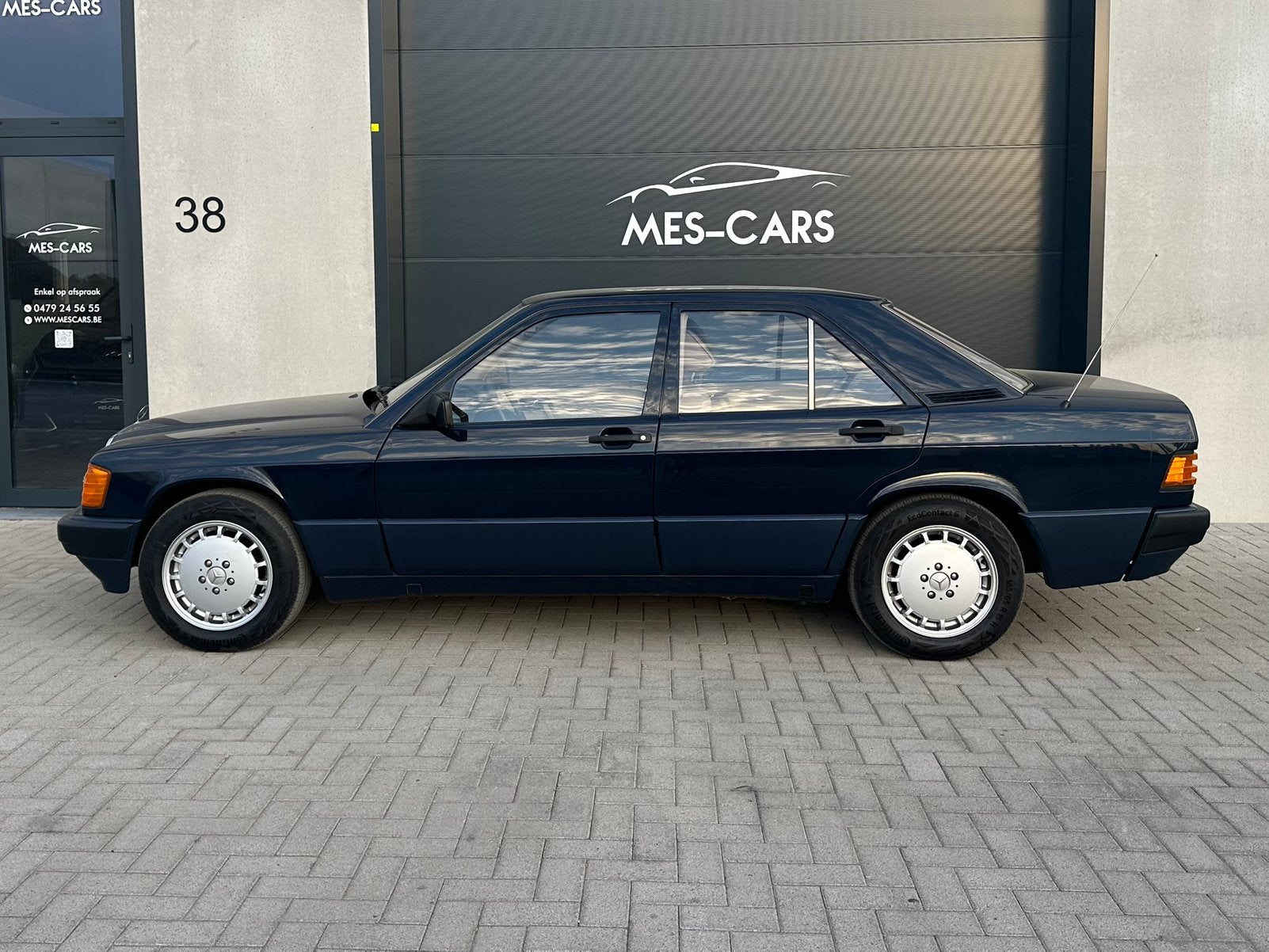 Mercedes-Benz 190 Diesel Oldimers 1990, Beige, Boîte manuelle, Entretenue par le concessionnaire, Tissu