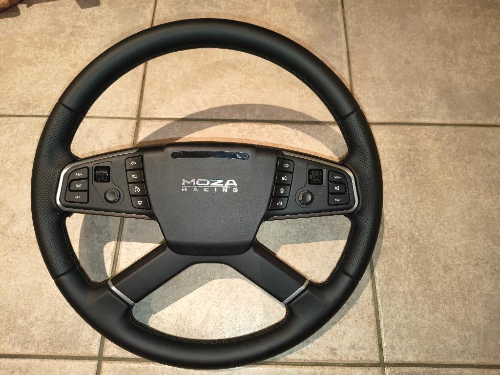 MOZA Truck Ecosystem Bundle, Volant de course, Comme neuf, Enlèvement, Moza