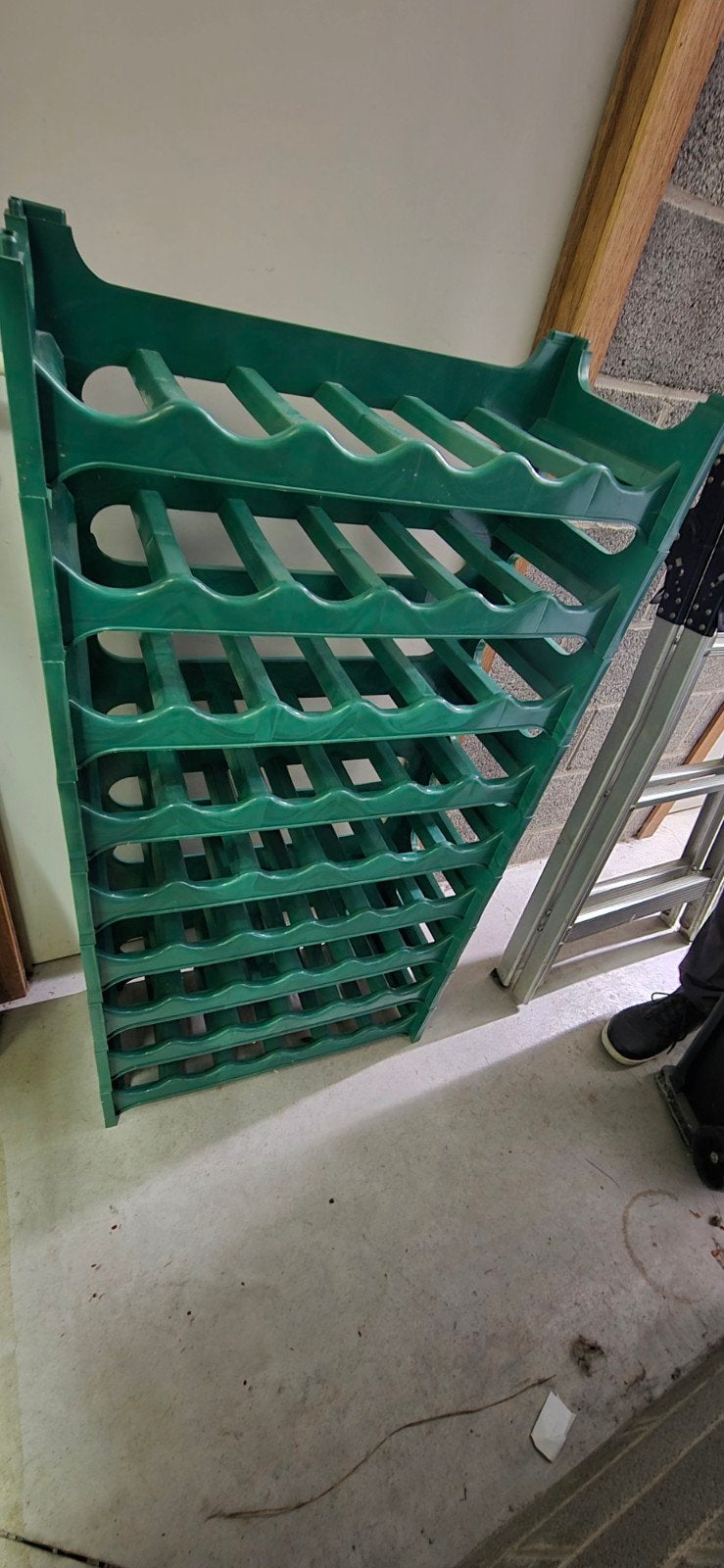 Casier à bouteilles modulable en plastique (36 bouteilles), Maison & Meubles, Accessoires pour la Maison | Porte-bouteilles, Enlèvement