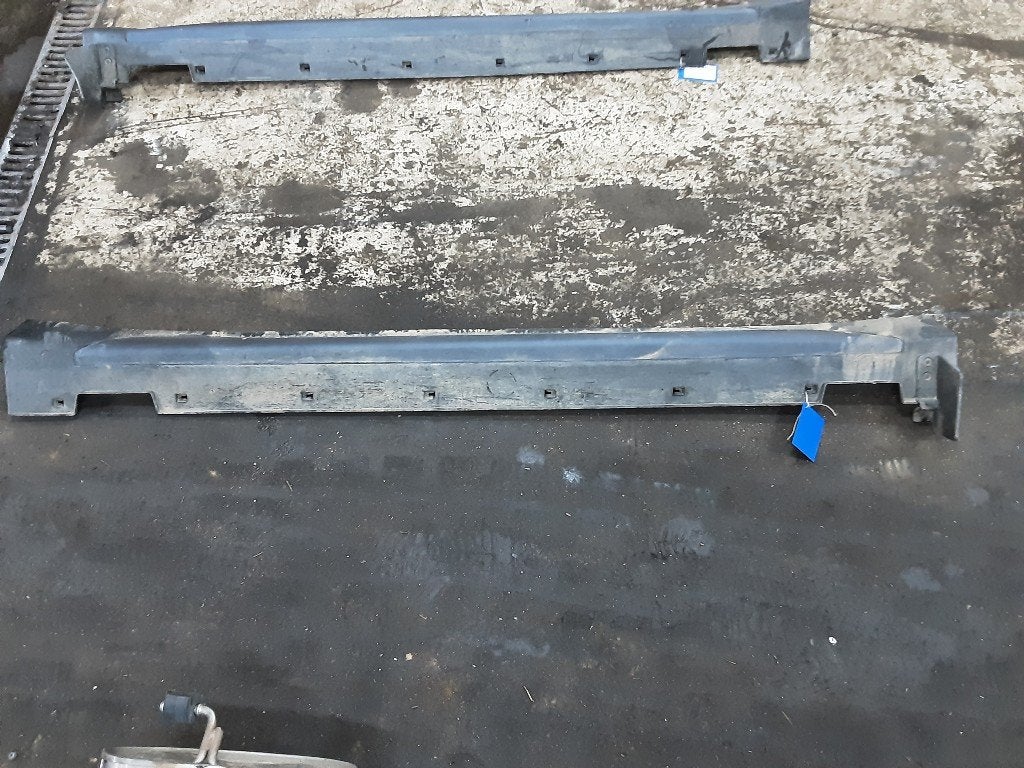 GARNITURE SEUIL DE PORTE Hyundai Tucson (TL), Mevr. I. Hauben, Utilisé, Hyundai, Rue de l'Espoir 34 34
4030  GRIVEGNÉE, BE