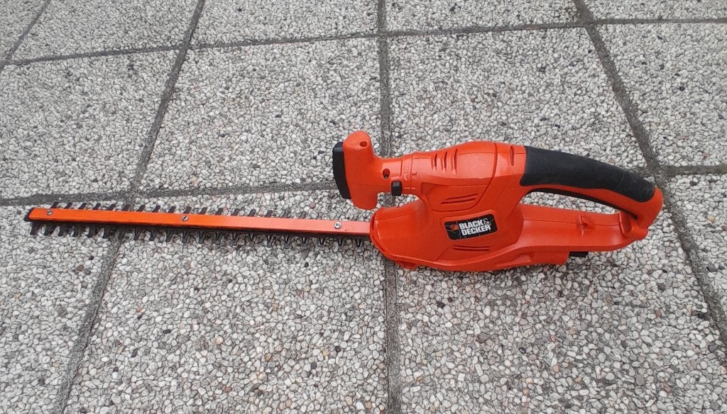 Heggenschaar (Black and Decker), Enlèvement, Comme neuf, Électrique, Black+Decker