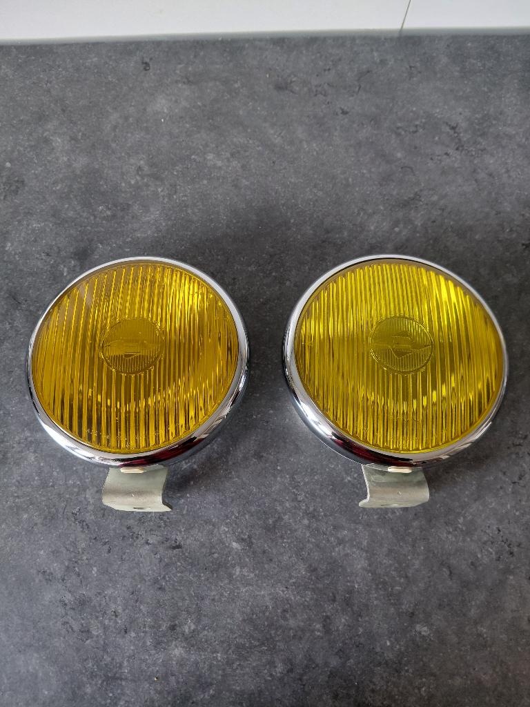 NOS Kit de phares antibrouillard IKA Oldtimer VW DDR, Autos : Pièces & Accessoires, Éclairage, Alfa Romeo, Mercedes-Benz, Pièces Oldtimer ou Ancêtre