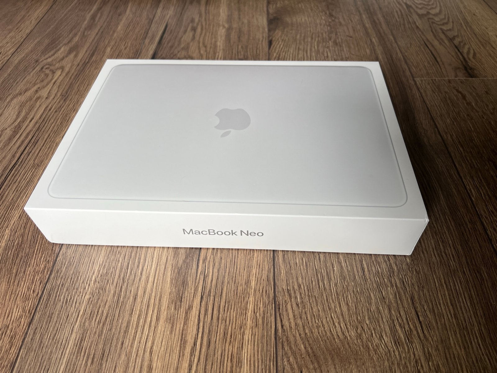 Apple Macbook Neo (2026) A18 Pro 256Go Silver AZERTY, Informatique & Logiciels, Neuf, 256 GB, Azerty, Inconnu