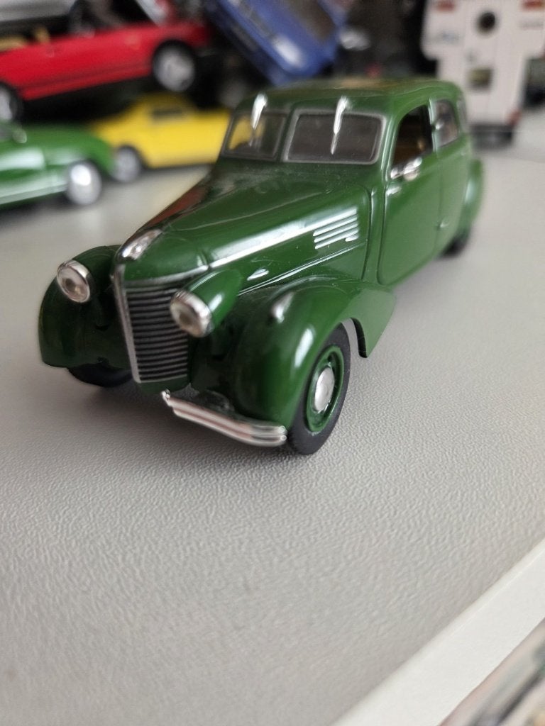 Miniature Berliet 11cv, Enlèvement ou Envoi, Utilisé