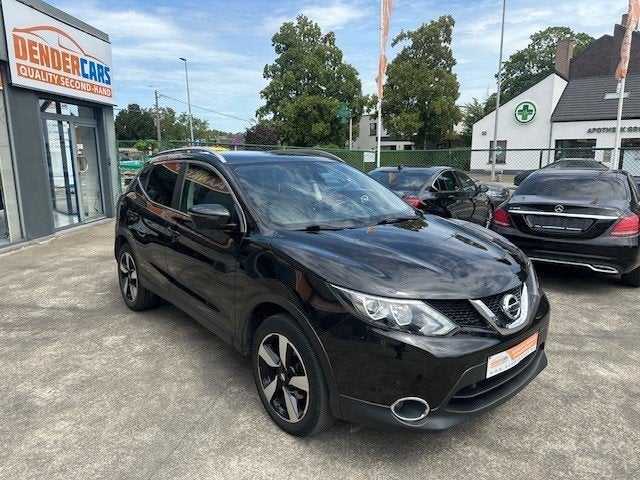 Nissan Qashqai, 1.2i benzine, 2016, 99.748km's + Garantie, Auto's, Nissan, Zwart, 360° camera, Qashqai, 85 kW