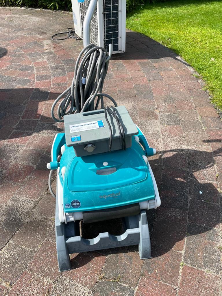Zwembadrobot, Tuin en Terras, Ophalen, Gebruikt