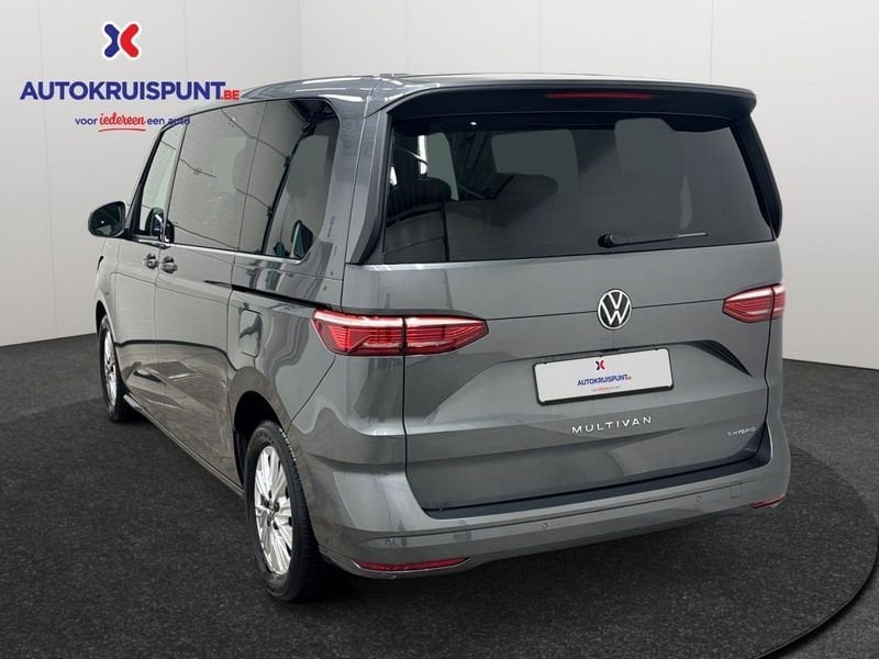 Volkswagen Multivan 1.4 E hybrid DSG Life, Autos, 1395 cm³, Argent ou Gris, Achat, Capteur de lumière