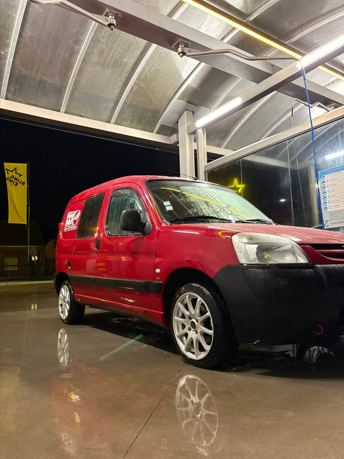 Peugeot partner 2.0HDI 2003, Auto's, Audi, Voorwielaandrijving, Stof, Overige modellen, 4 cilinders