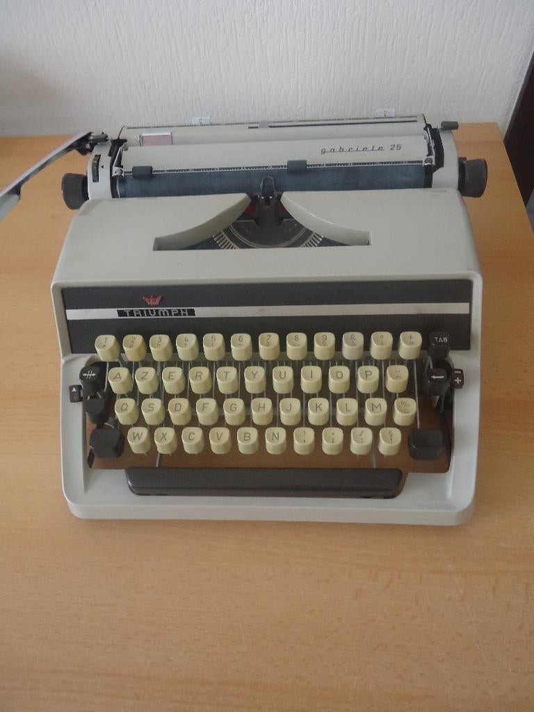 Schrijfmachine, Ophalen