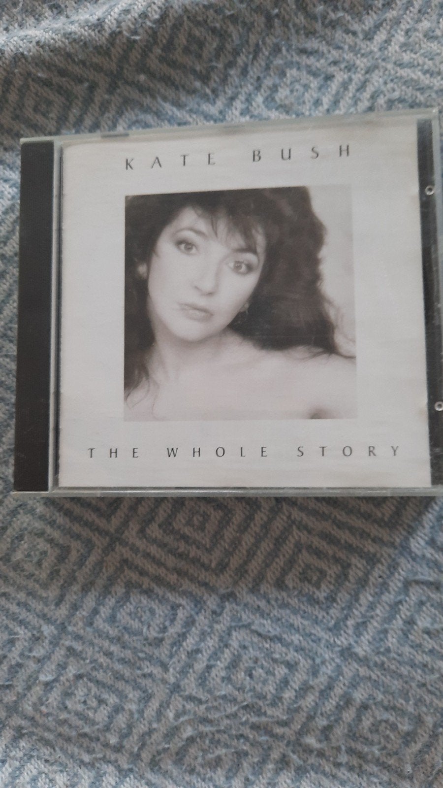 CD KATE BUSH The whole story (best of), Pop, Ophalen of Verzenden, Zo goed als nieuw, Verzamelalbum