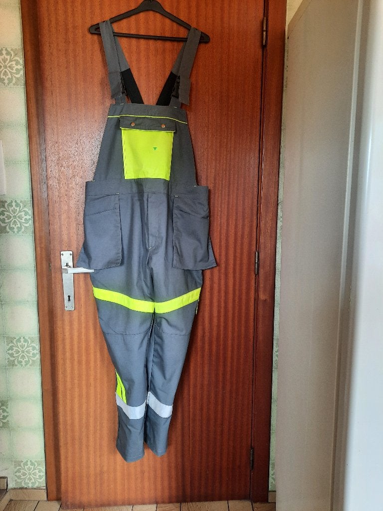 Pantalon de travail avec bretelles, Enlèvement ou Envoi, Sans marque, Comme neuf, Hommes