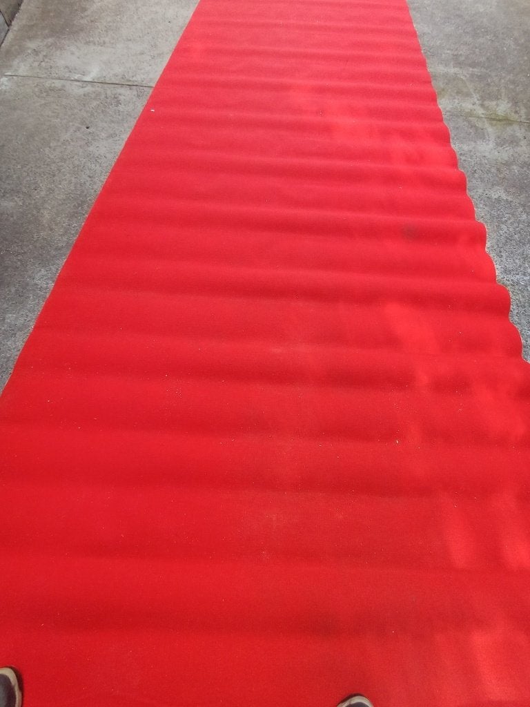 tapijt, Ophalen, Gebruikt, 10 tot 25 m², Rood