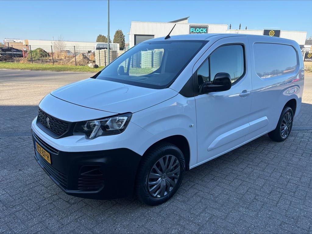 Peugeot Partner 1.5 BlueHDi 100 S&S L2, Auto's, Bestelwagens en Lichte vracht, Voorwielaandrijving, 75 kW, Gebruikt, Euro 6