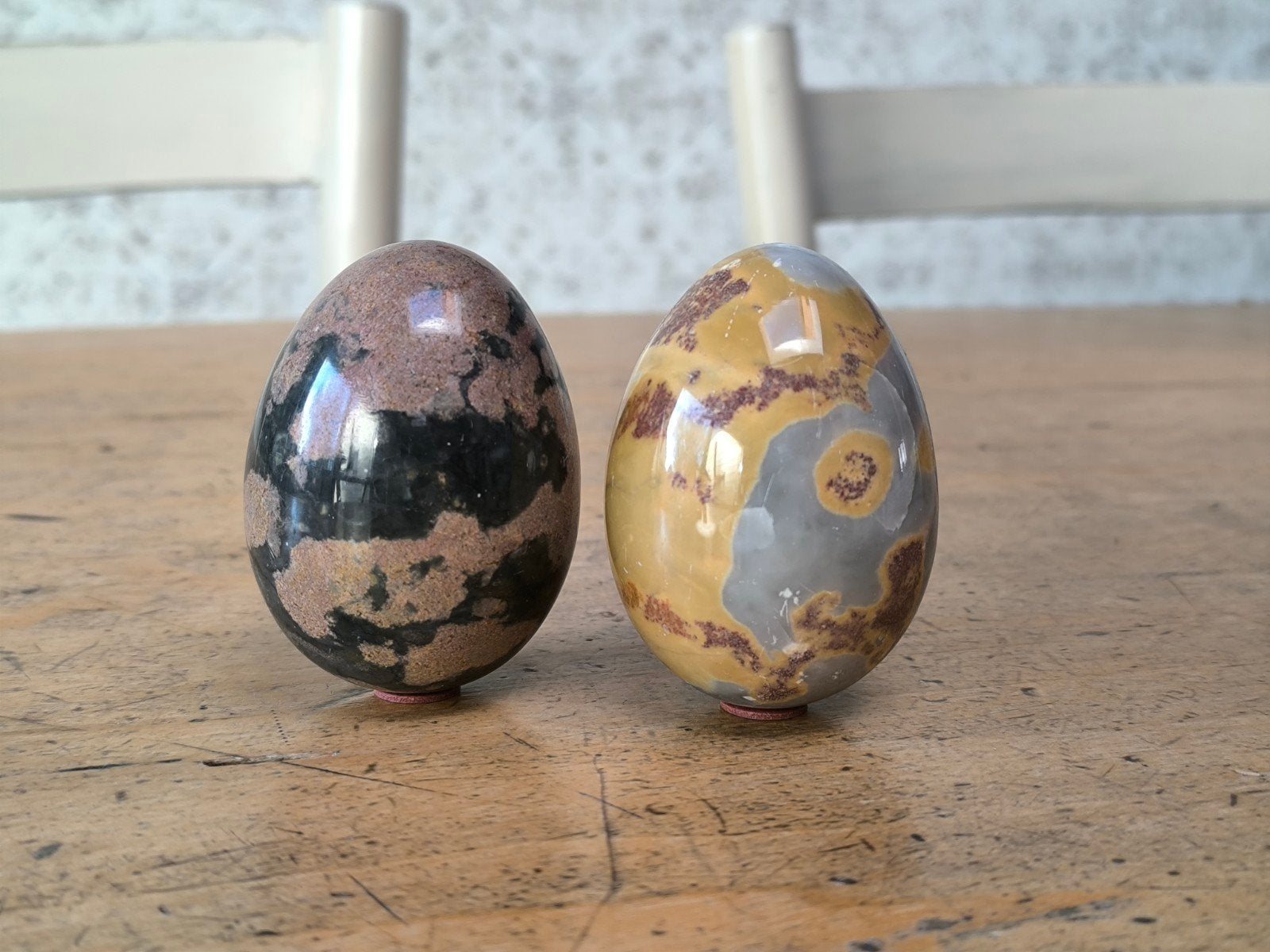 2 x œufs en pierre (Bon état!), Enlèvement ou Envoi