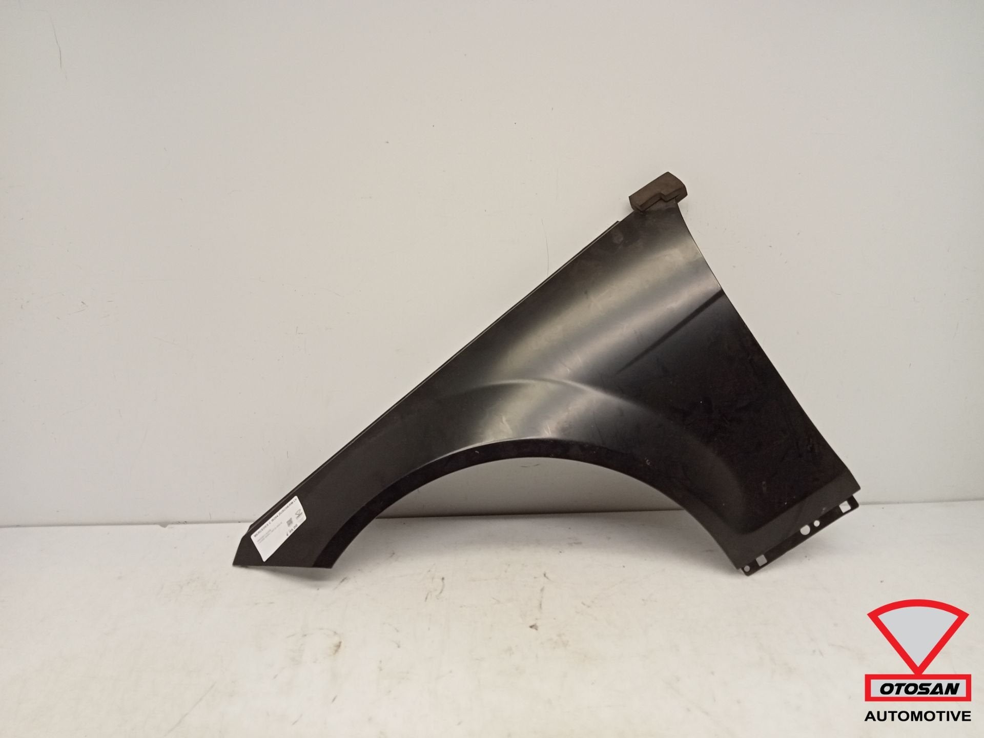 Panneau lat ral d'aile avant gauche neuf pour Mercedes Class, Mercedes-Benz AG, Mercedes-Benz, Utilisé, Mercedesstrasse 120
70372  Stuttgart, DE