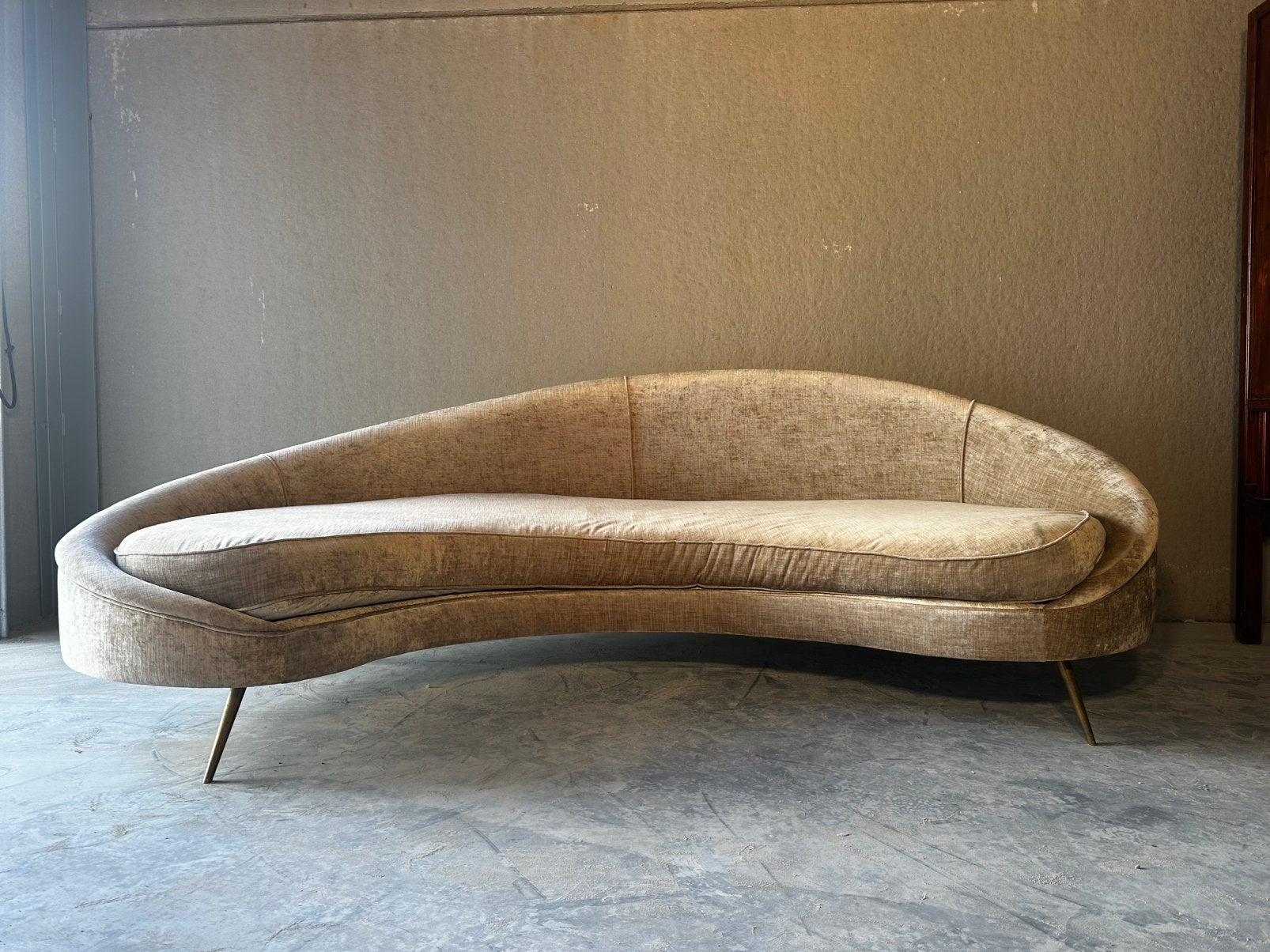 Canapé inspiration design italien années 1950-60, Enlèvement, Comme neuf