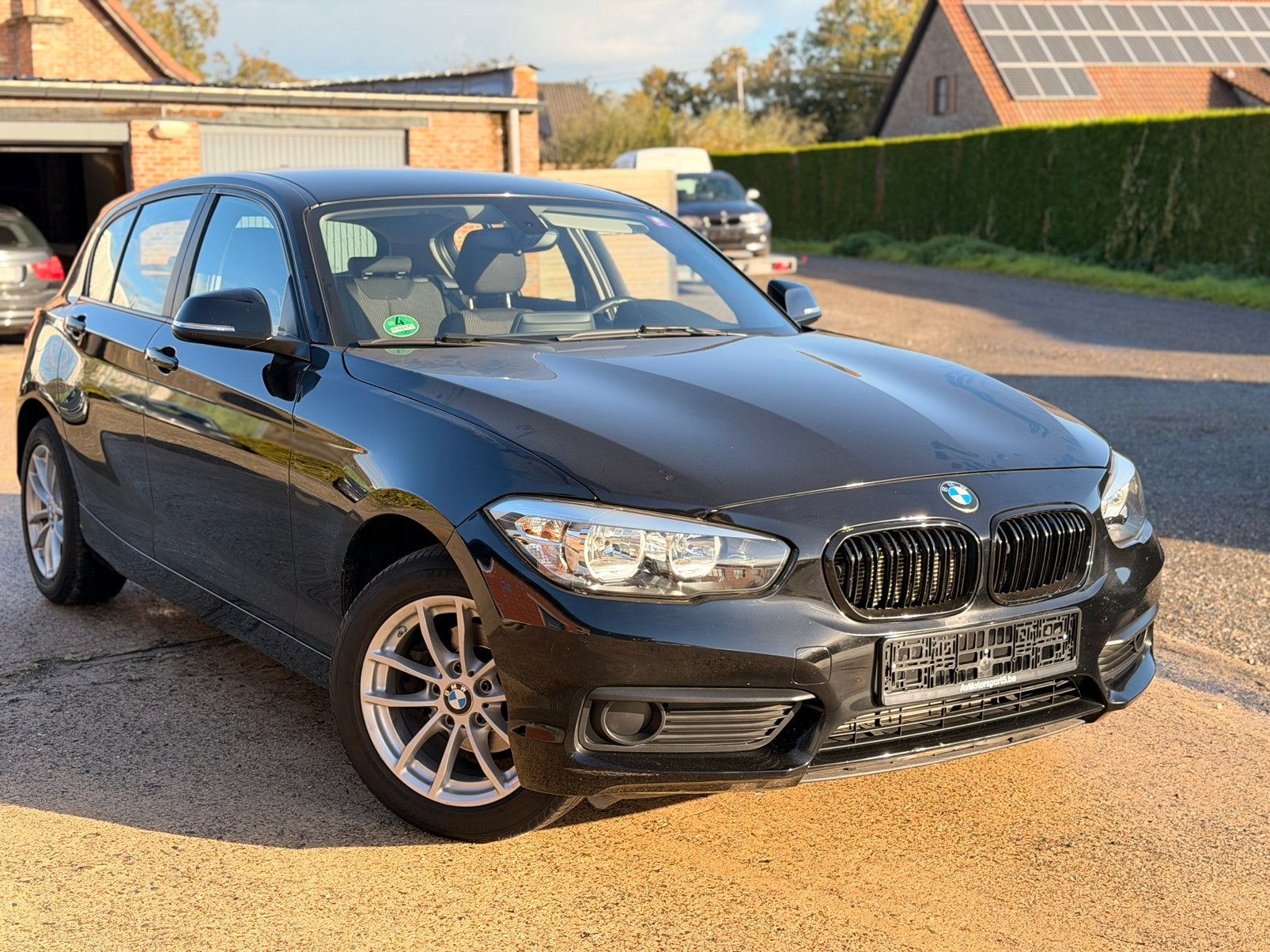 BMW 1 SERIE ✅118i FACELIFT 2018 Model GEKEURD tot 10/28, Auto's, 100 kW, 1498 cc, Zwart, 5 deurs