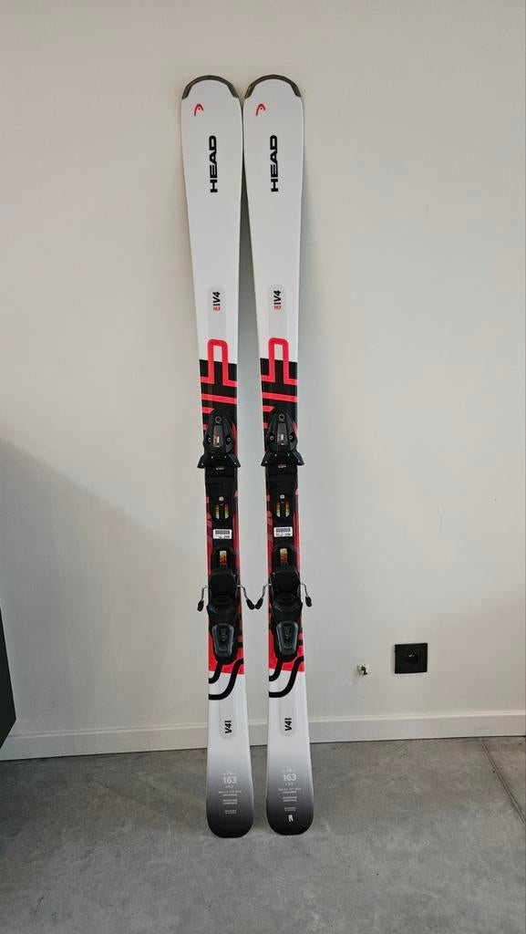 Ski's Head V4 (R), 163 cm, Sport en Fitness, Skiën en Langlaufen, 160 tot 180 cm, Ophalen of Verzenden, Zo goed als nieuw, Carve