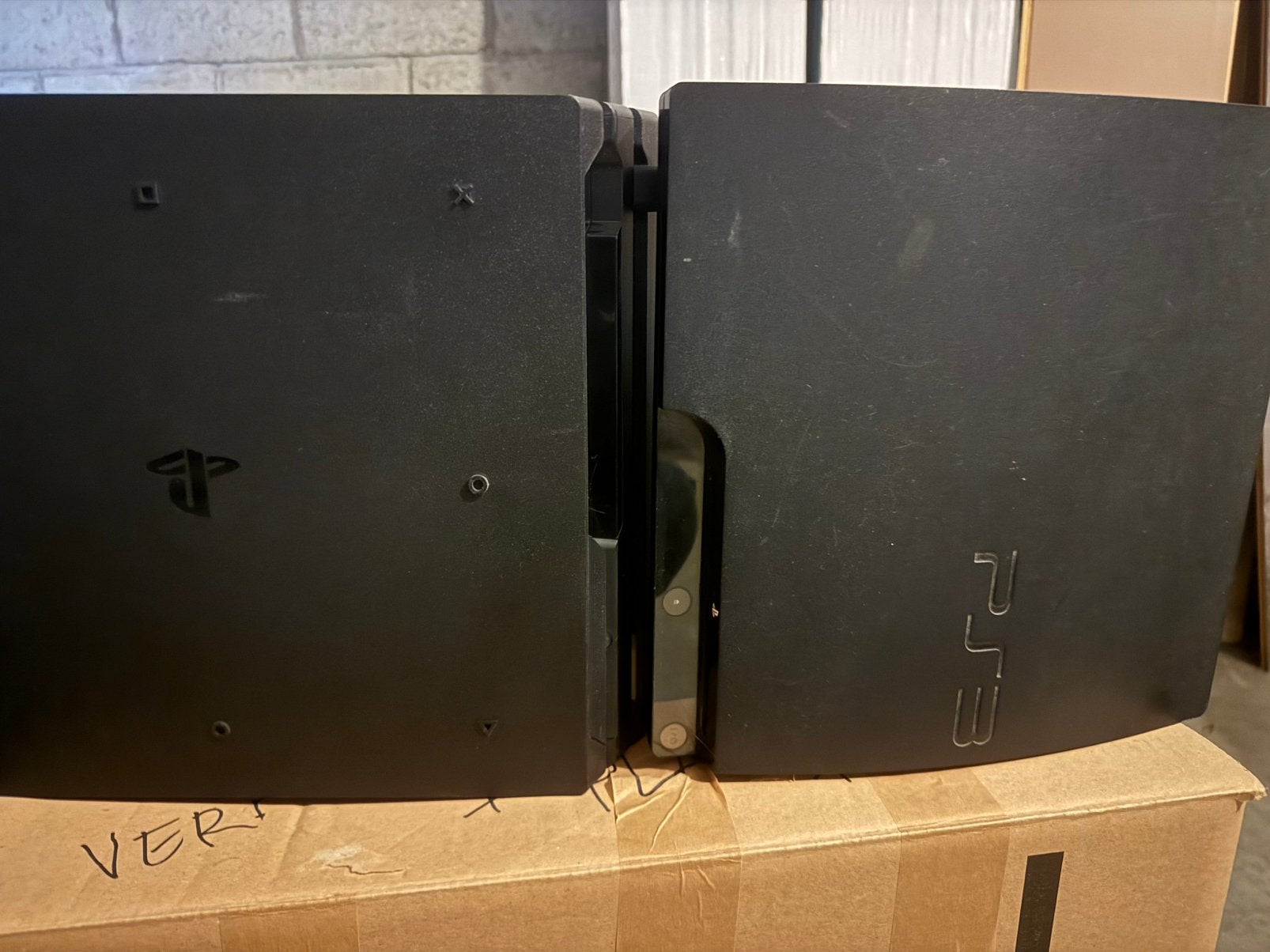 PSP 3 & 4 a vendre, Consoles de jeu & Jeux vidéo, Consoles de jeu | Sony PlayStation 3, Enlèvement, Utilisé, Avec 2 manettes, Slim