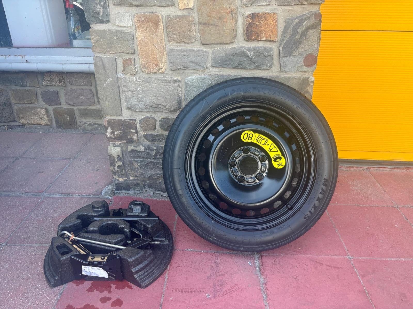Ford reservewiel (125/80R16 97M) nieuwe band, Ophalen, Nieuw, Rover