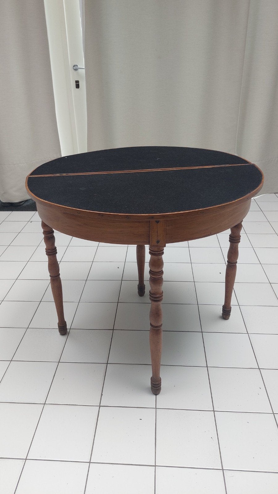 Table à jouer/à cartes ancienne avec plateau en feutre pliab, Antiquités & Art, Antiquités | Meubles | Tables, Enlèvement