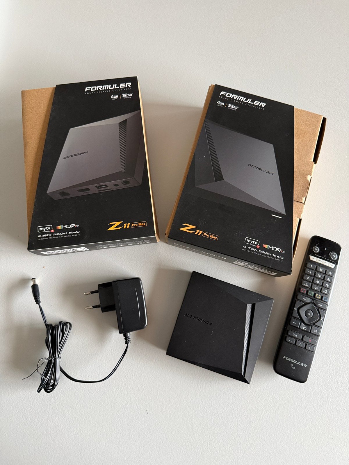 2x Formuler z11 Pro Max, Enlèvement ou Envoi, Comme neuf