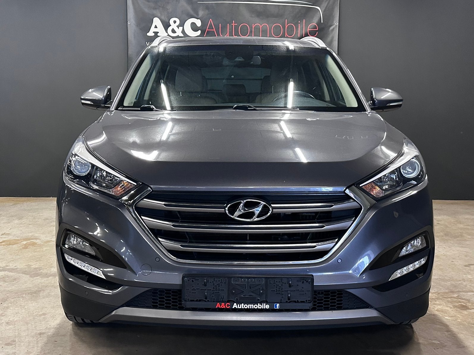 Hyundai Tucson 1.7diesel Euro6b, Autos, Hyundai, Argent ou Gris, Achat, Entreprise, Boîte manuelle