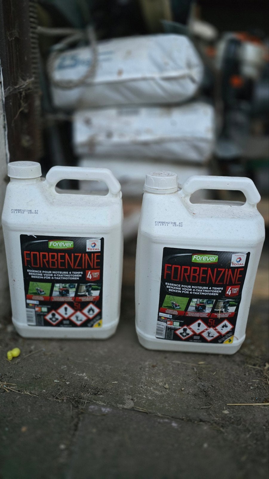 Benzine, Tuin en Terras, Ophalen, Nieuw