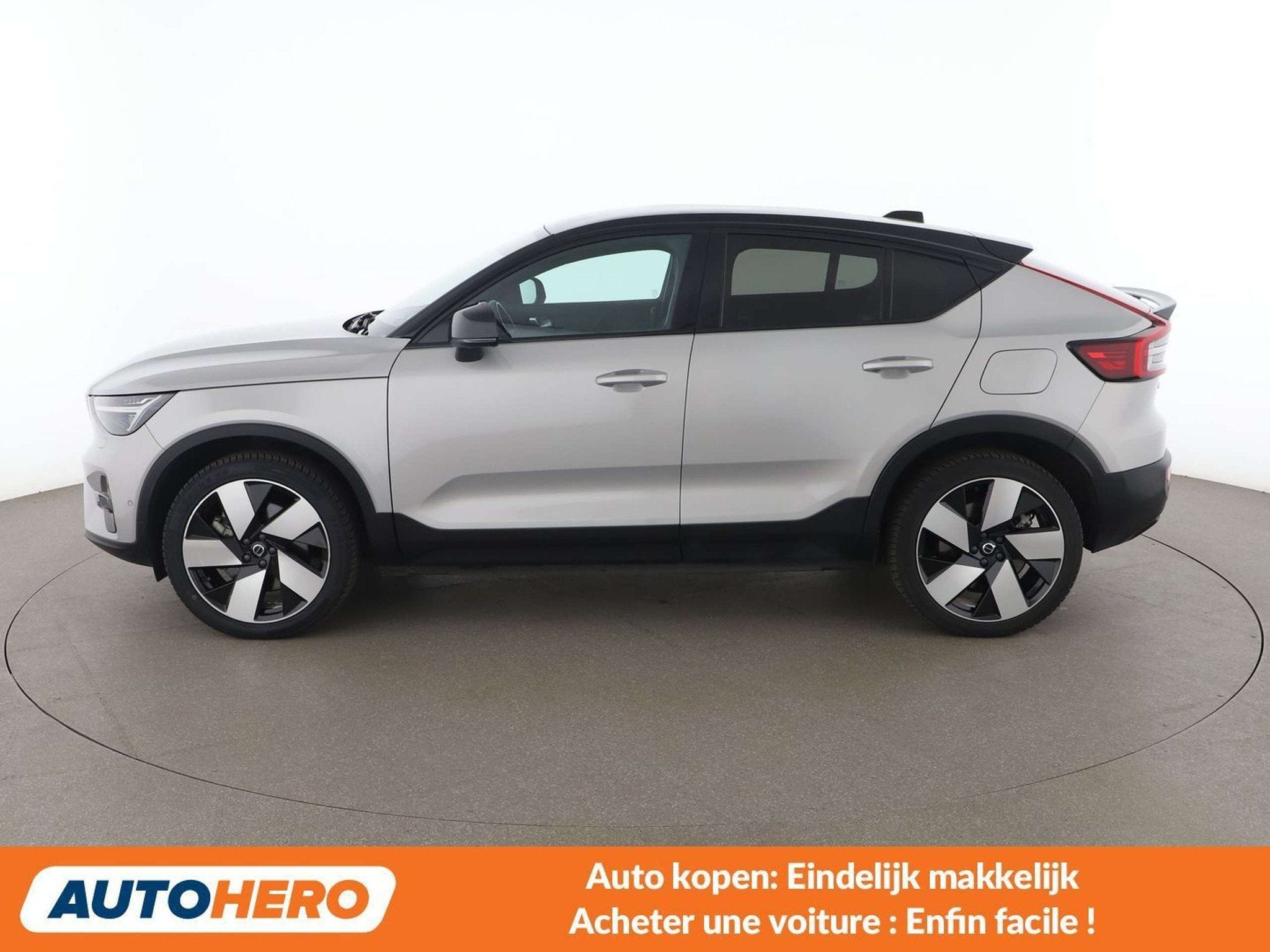 Volvo C40 Recharge Twin Pure 300 kW Ultimate AWD, Autos, Argent ou Gris, Achat, 408 ch, Alcantara