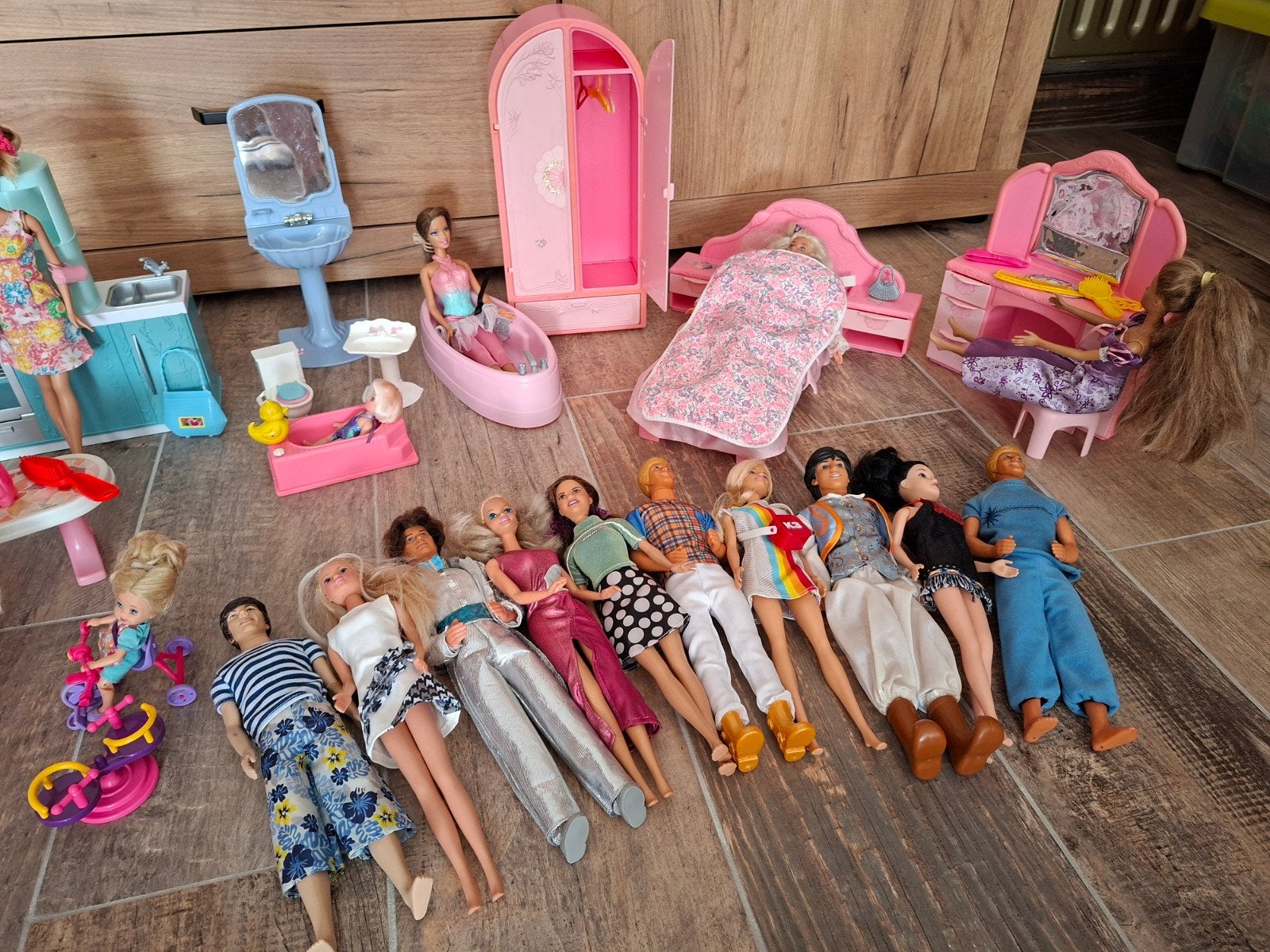 Groot barbie pakket, Kinderen en Baby's, Ophalen, Gebruikt, Barbie