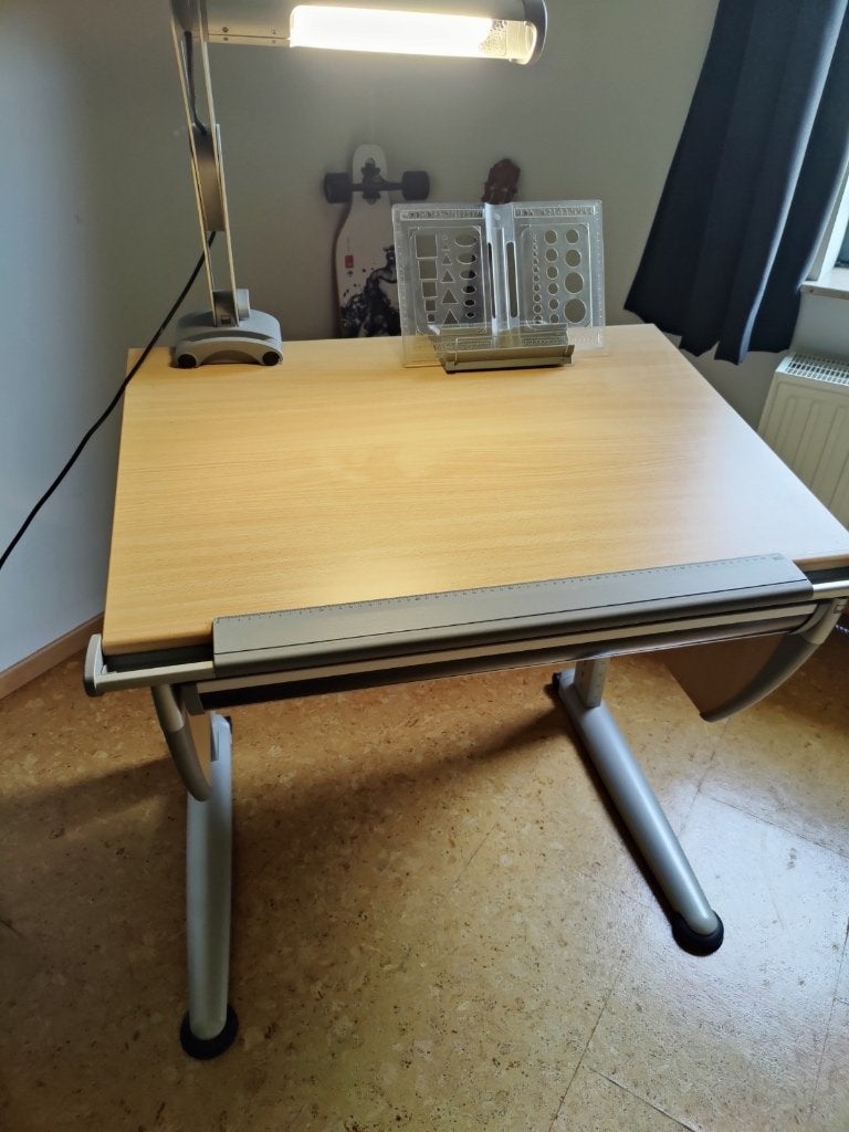 ergonomisch bureau voor kinderen, Maison & Meubles, Bureaux, Autres marques, Métal, Comme neuf, 85 cm