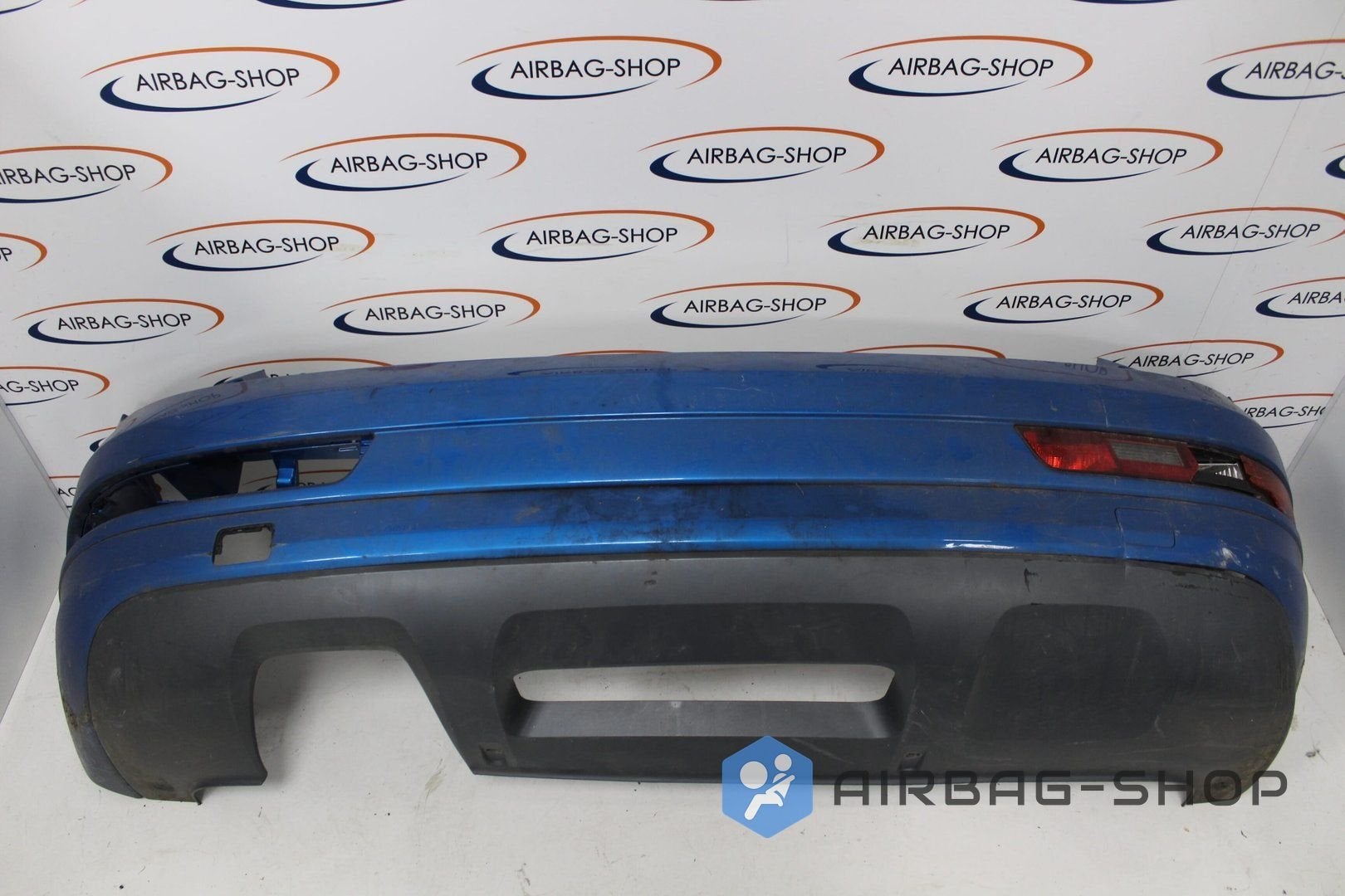 Audi Q3 8U Achterbumper 8U0807521A 8U0807521AP, Arrière, -, Audi, Utilisé