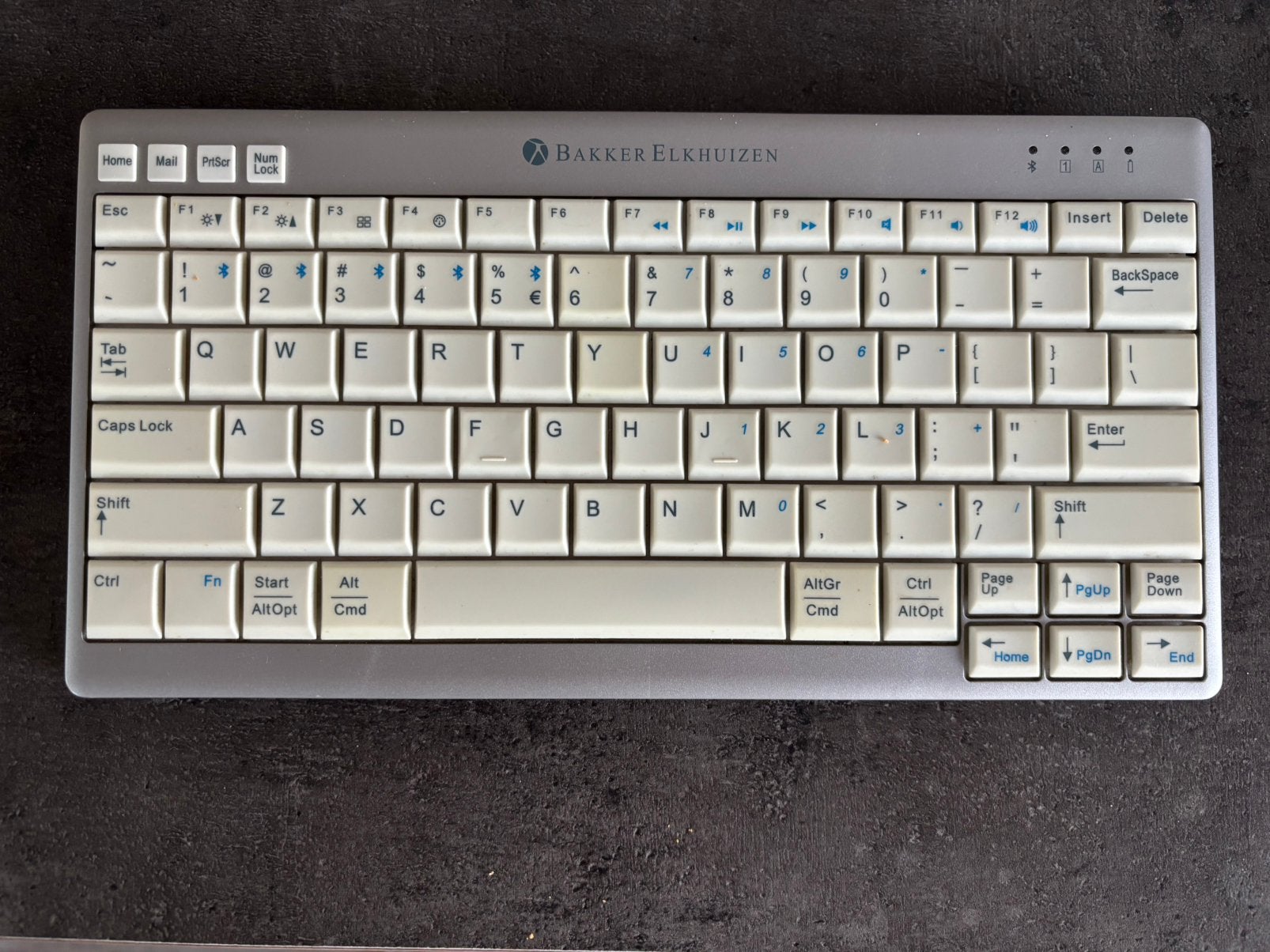 Ergnomisch toetsenbord qwerty draadloos oplaadbaar, Ophalen of Verzenden, Zo goed als nieuw, Draadloos, Qwerty
