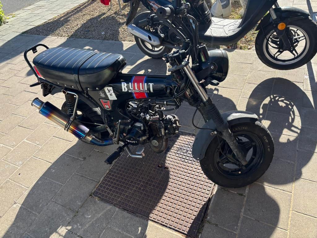 Bullit dax (project), Fietsen en Brommers, Brommers | Crossbrommers, Gebruikt, 49 cc, 4 versnellingen, Ophalen