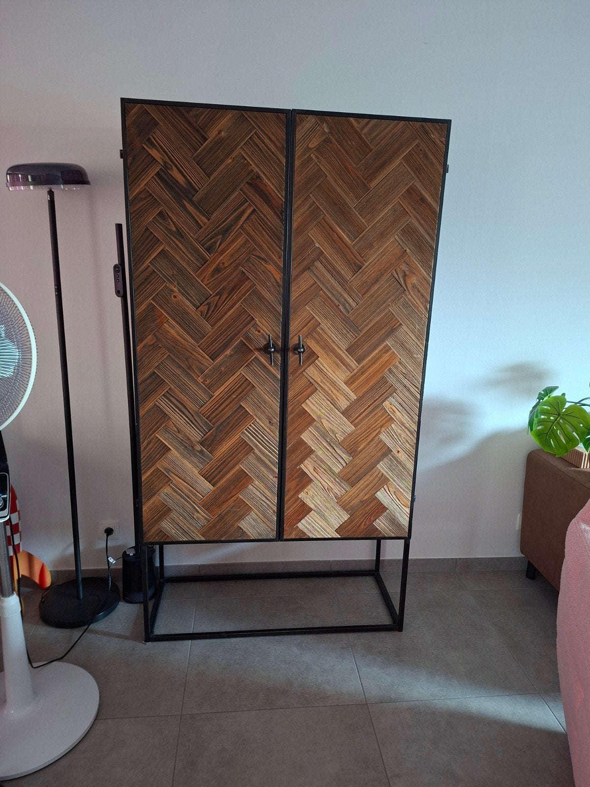 Industriële dressoir kast, Enlèvement