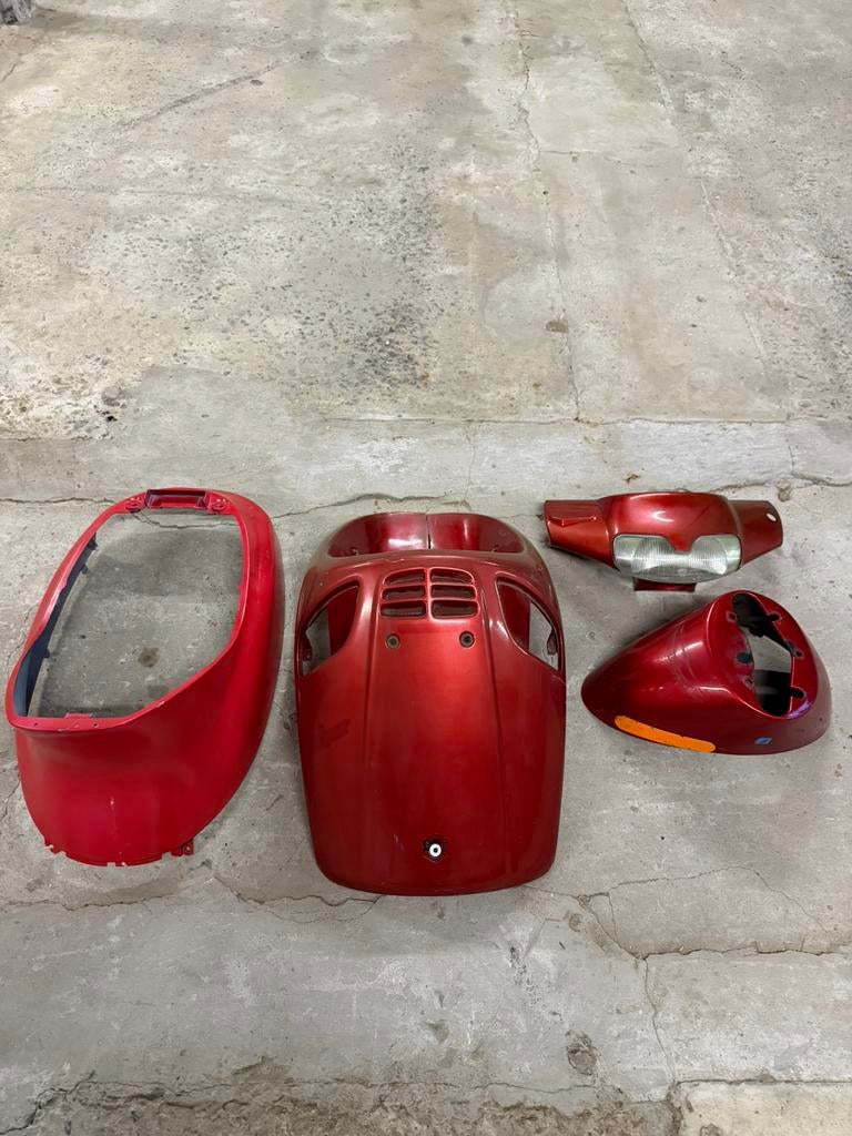 Piaggio zip type 1/2/3 kappenset, Motoren, Ophalen of Verzenden