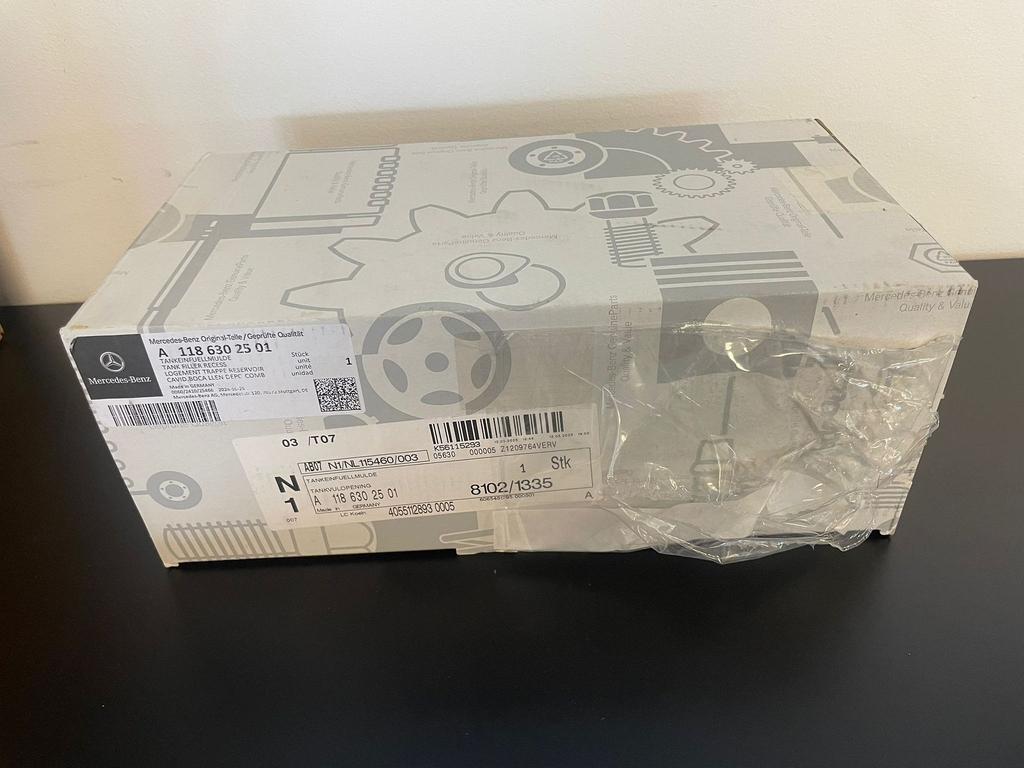 Mercedes tankkom W118, A118 630 25 01, Gebruikt, -, Ophalen of Verzenden, -