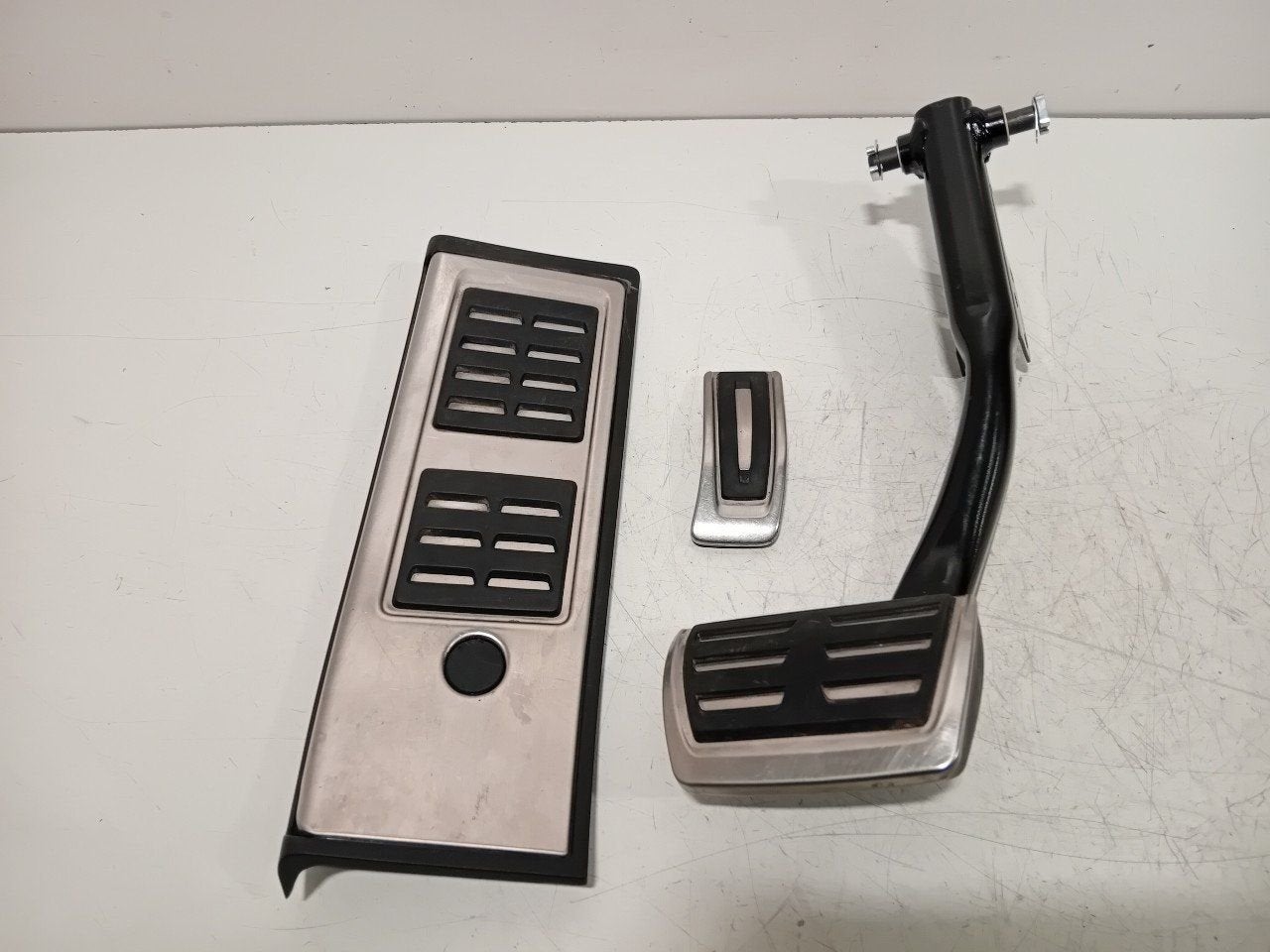 Pedalenset Audi SQ5, Autos : Pièces & Accessoires, Onderdelen@venauto.nl, Van der Ven Autorecycling B.V., Ettenseweg 76, 4706 PB Roosendaal, The Netherlands