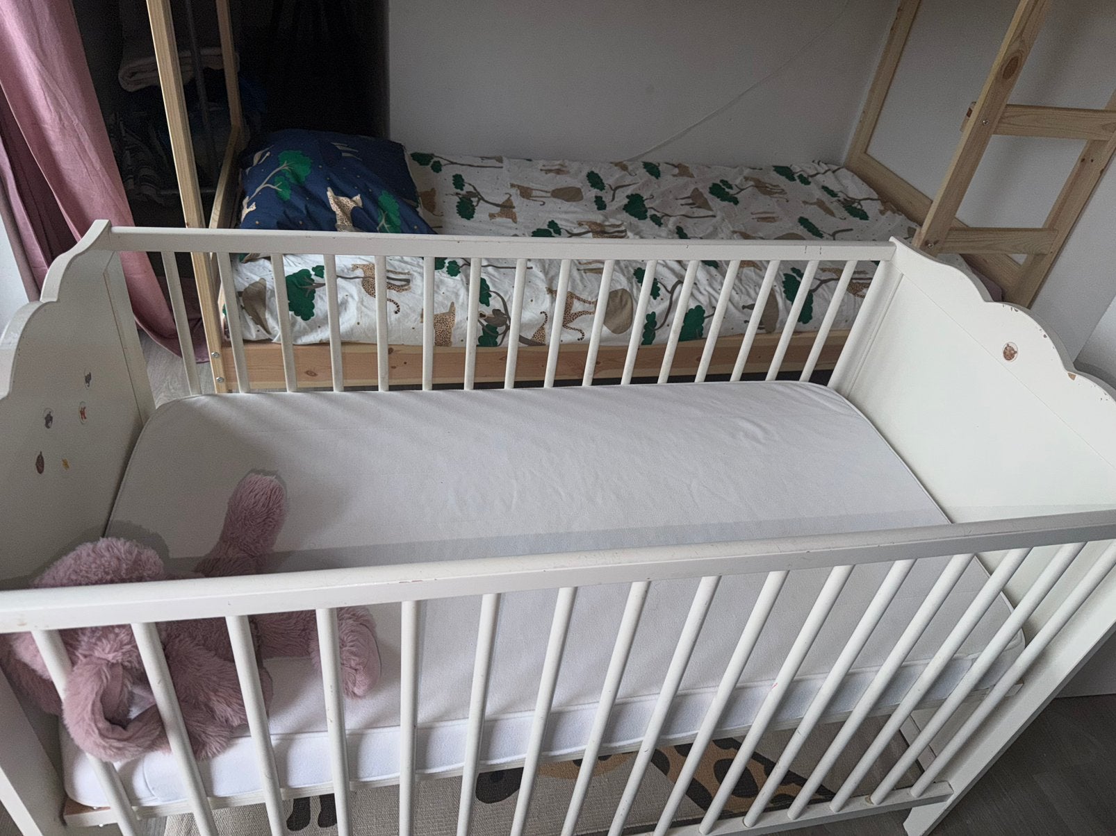 Baby bed IKEA, Kinderen en Baby's, Ophalen, Zo goed als nieuw, Matras