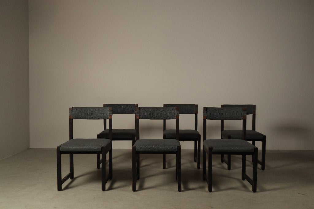 Ensemble de six chaises par Jean Batenburg pour MI, Enlèvement