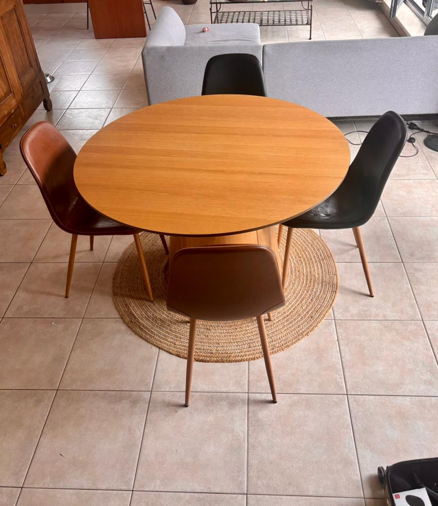 Vends quatre chaises et table de salon, Huis en Inrichting, Complete eetkamers, Ophalen, Zo goed als nieuw