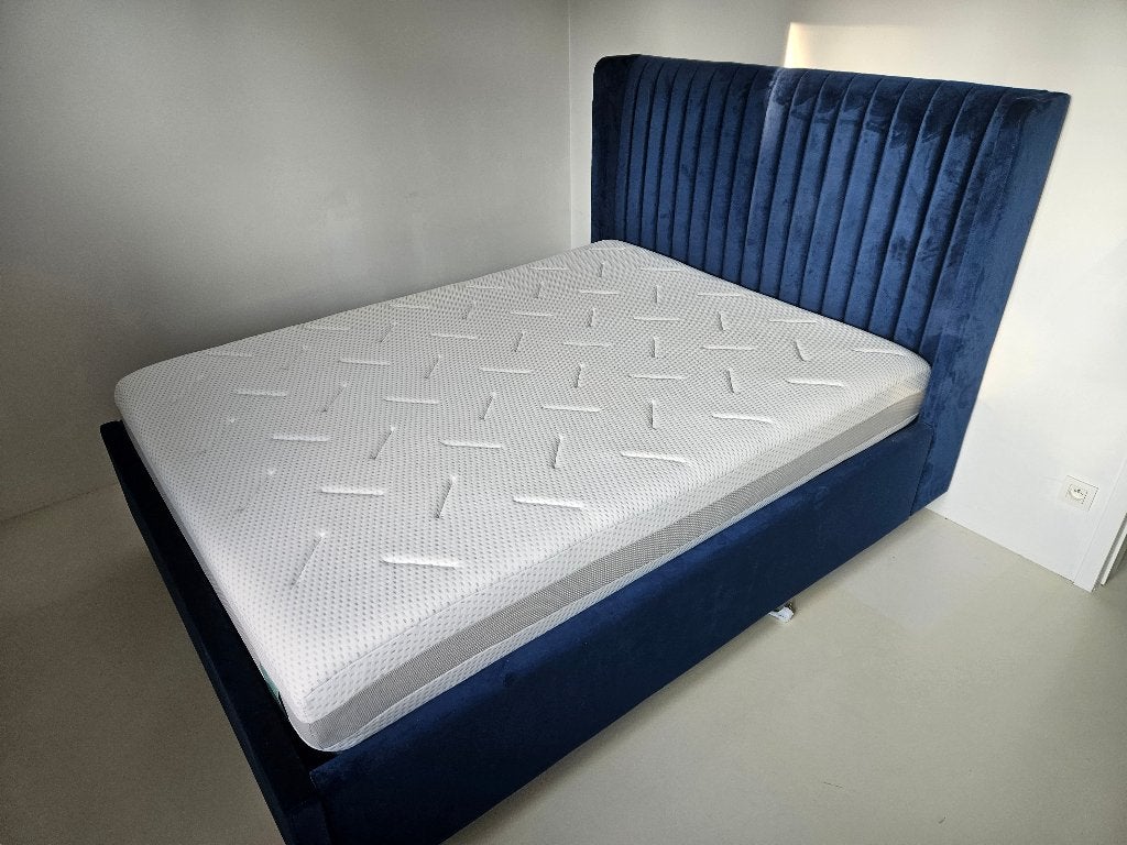 Bed met opbergruimte, Huis en Inrichting, Ophalen, Blauw, 200 cm, Stof