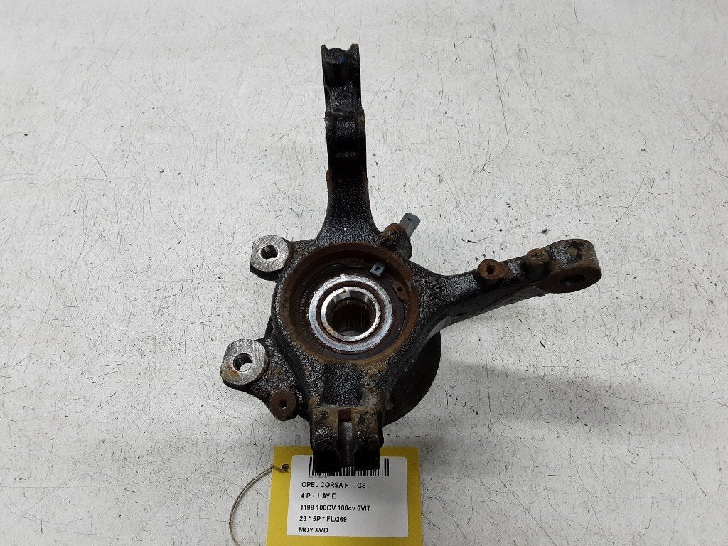 MOYEU DE ROUE AVANT DROIT Opel Corsa F (UB / UH / UP), Opel, Opel Automobile GmbH, Utilisé, Kontakt-opel@opel.com