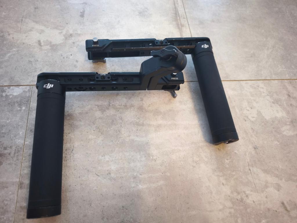Dji rs dual handgriep, Ophalen