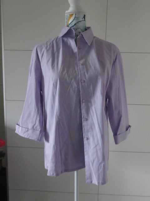 Paarse dames blouse - maat 50 - dameshemd, Kleding | Dames, Ophalen of Verzenden, Gedragen, Maat 46/48 (XL) of groter, Paars