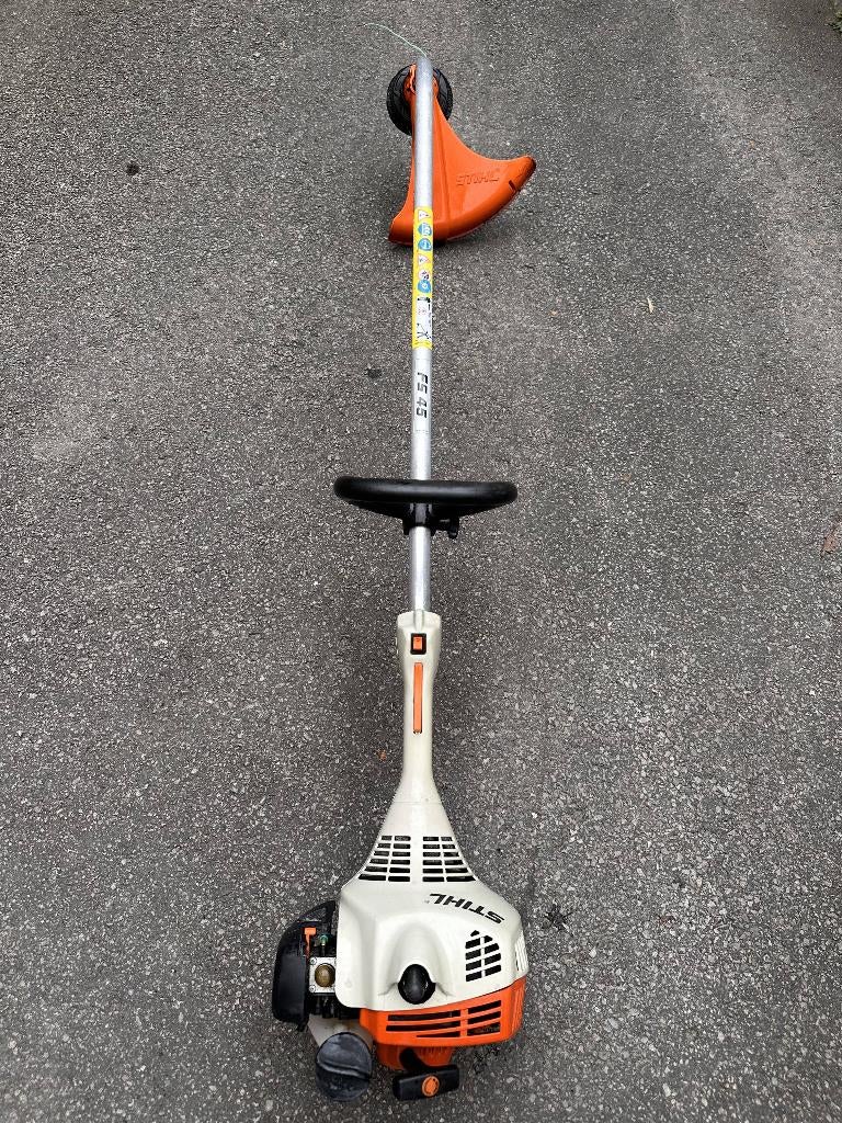 Stihl Kantenmaaier te koop, als nieuw !, Ophalen, Zo goed als nieuw, Benzine, Viking / Stihl