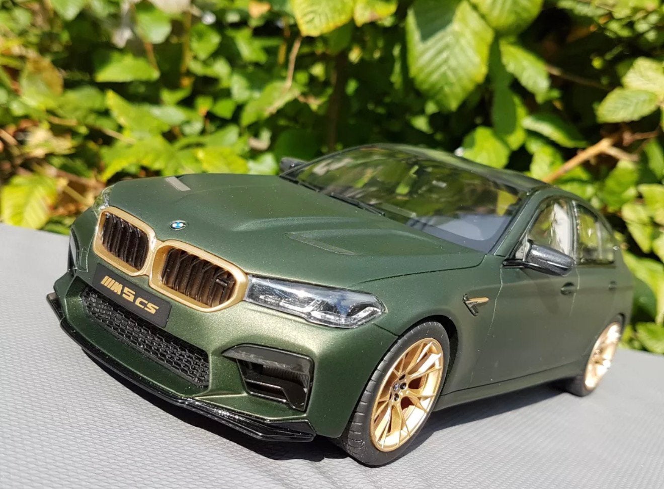 GT Spirit BMW M5 CS (F90) Frozen Vert foncé 1:18, Enlèvement, Neuf, Voiture, Autres marques