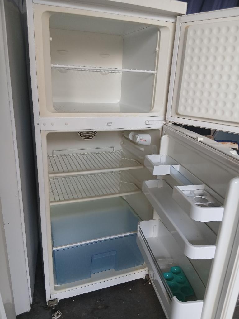 ijskast, 120 à 140 cm, Avec compartiment congélateur, Enlèvement, Utilisé