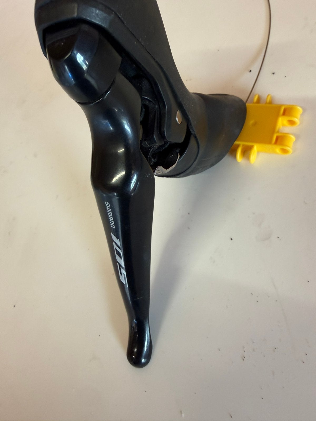 SHIMANO 105 DISC R7020 SHIFTER RECHTS, Vélos & Vélomoteurs, Vélos Pièces, Enlèvement, Comme neuf, Racefiets, Dérailleur ou Chaîne